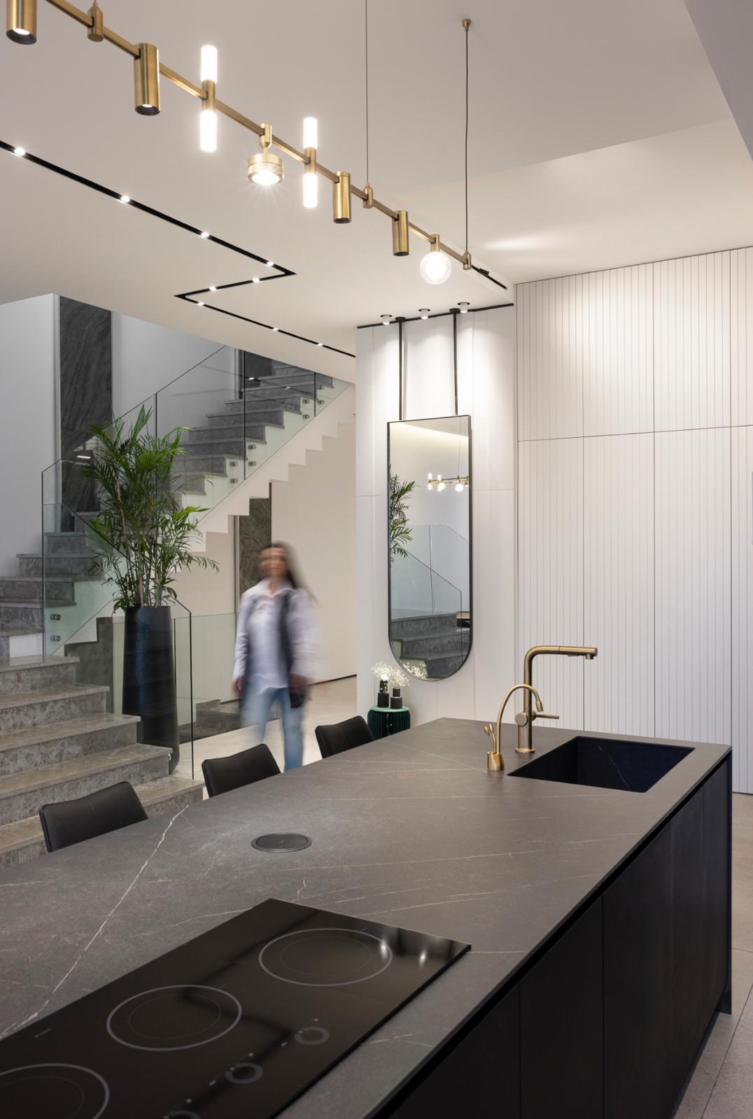 בית פרטי 3 מפלסים גדרה